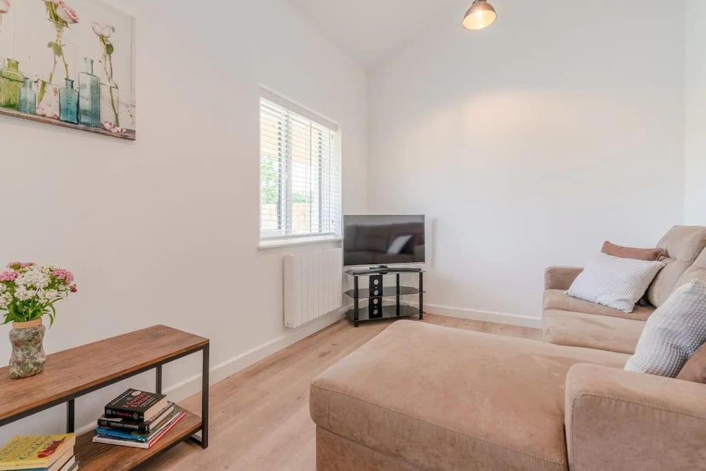 Gretton  Rose Barn - Luxury Barn Accommodation In The Cotswolds المظهر الخارجي الصورة